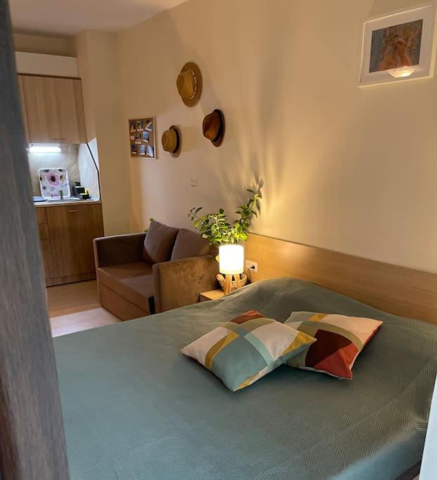 Good Mood Studio in Green Life First Line, Sozopol