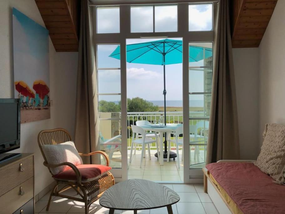 Apt 4 pers. vue mer plein sud, Arzon