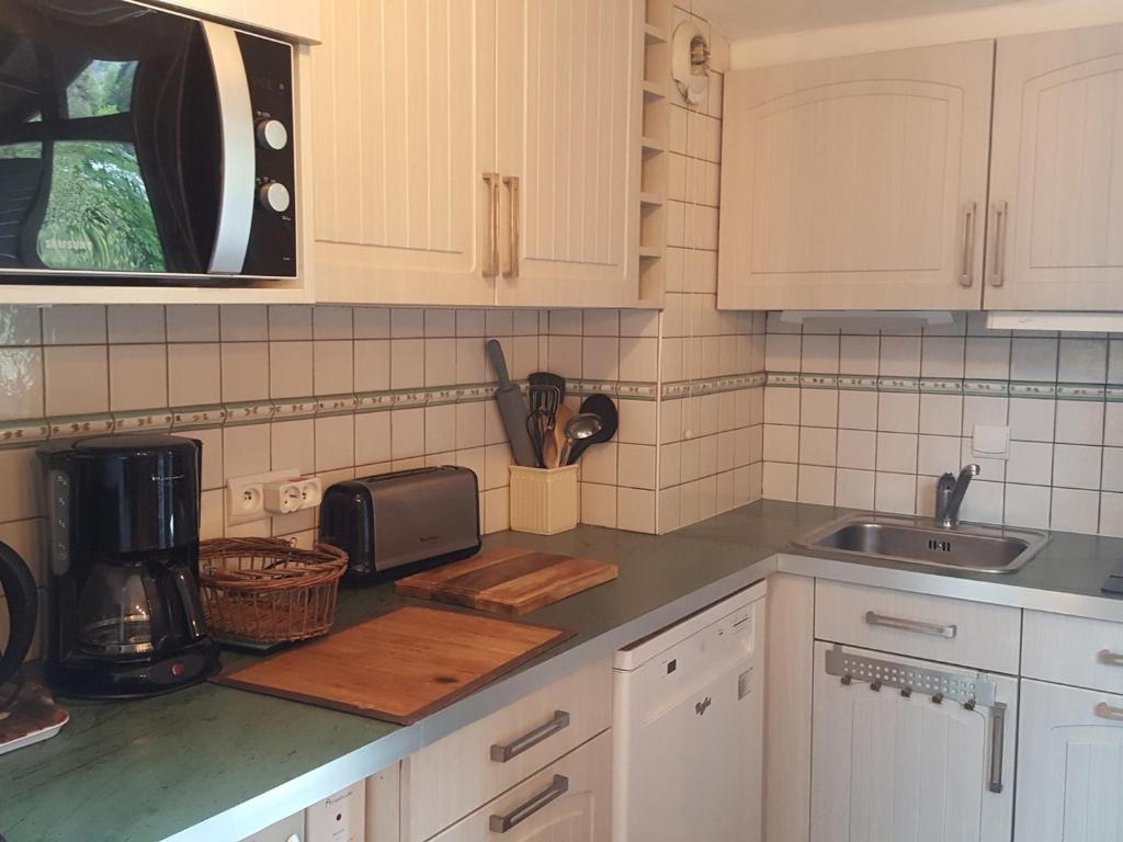 Studio dernier étage avec balcon, parking et WiFi, animaux admis - 5
