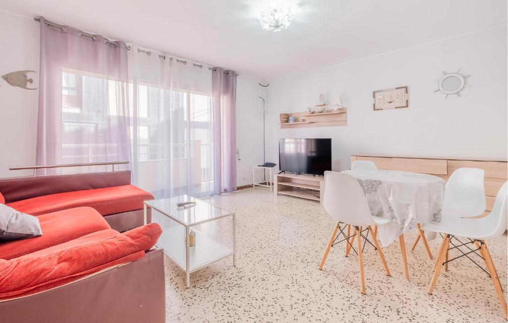 3 Bedroom Amazing Apartment In L'ametlla De Mar - 2