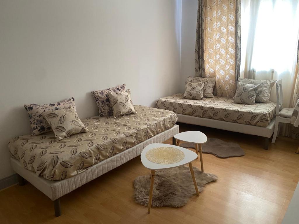 Cosy studio Paris Wagram - 4