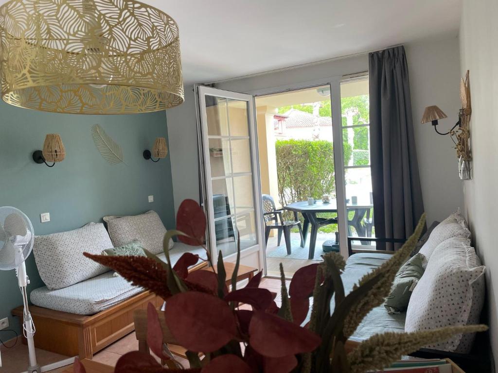 Charmant T2 PISCINE chambre lit double dans résidence du Lac - 3