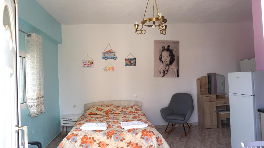 Summer scoop studio by EvaGstays, Faliraki