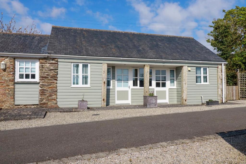 Lighthouse Cottage, Truro