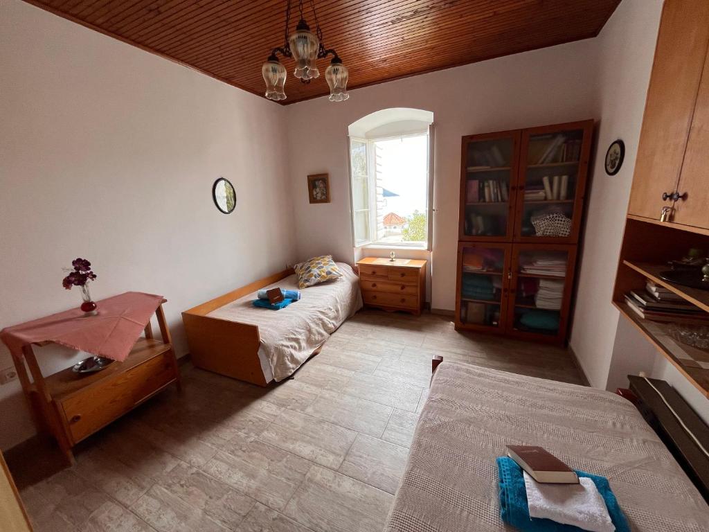 Grandma Nana House - 4