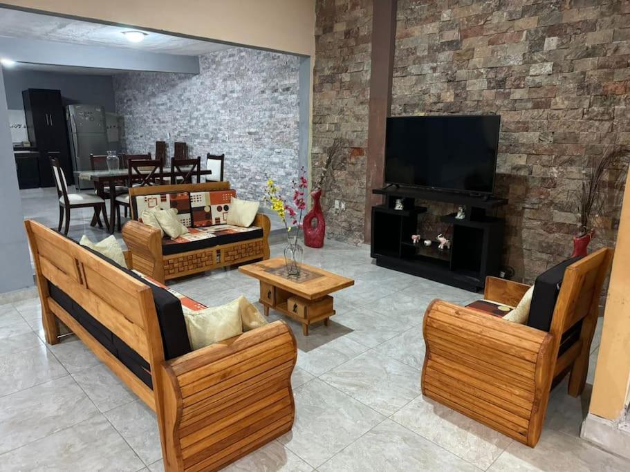 Casa Mina - Zapata, Tezoyuca