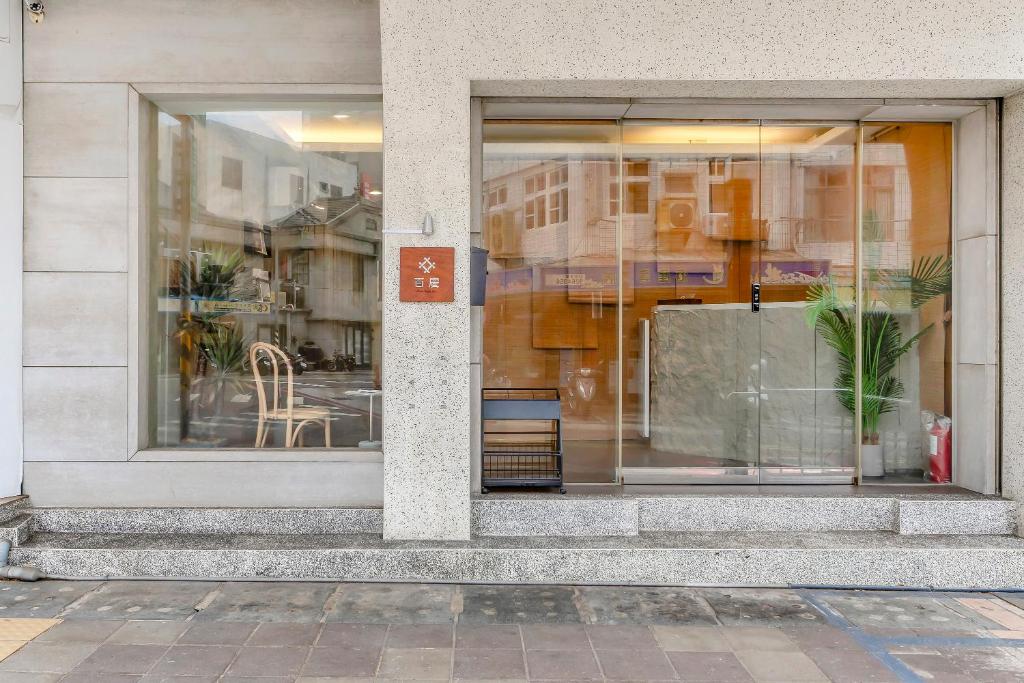 Entrance, Chin Style Inn in Penghu