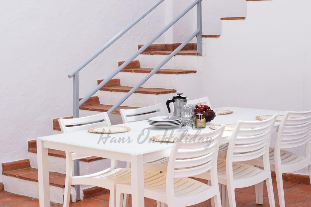 Casa Pomelo, Frigiliana Luxury center townhouse with pool and parking HansOnHoliday Rentals - 2