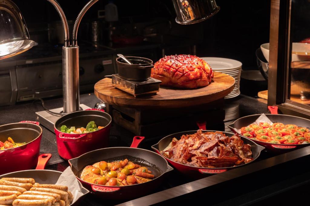 อาหารและเครื่องดื่ม