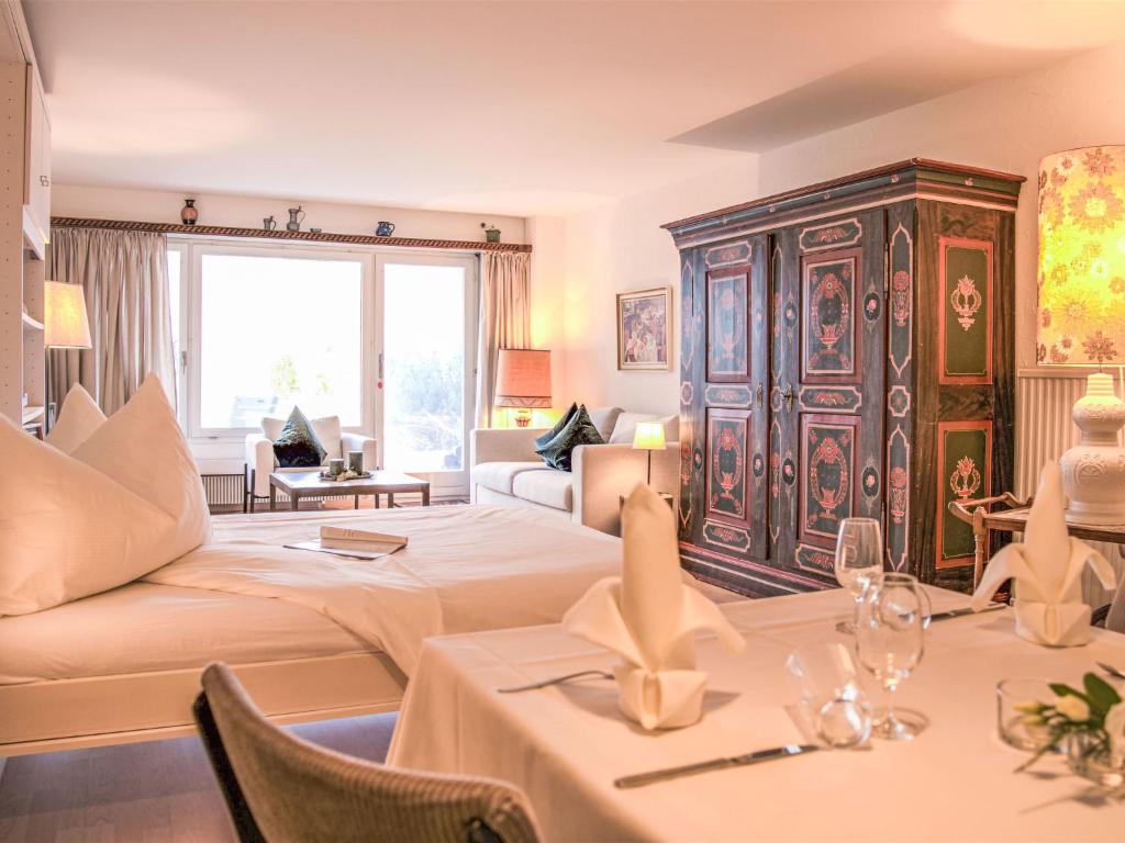 Apartment Residenz Surlej 6 by Interhome - 3