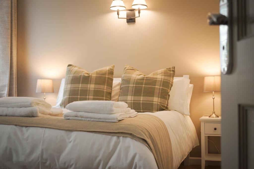 Lemon Tree Rooms - Newly Refurbished Coastal Stay, Dorchester