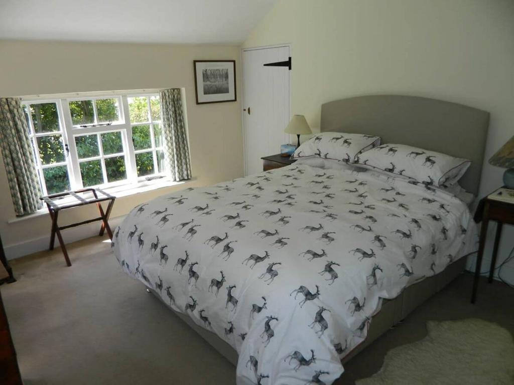 River Cottage, East Stoke photo 2