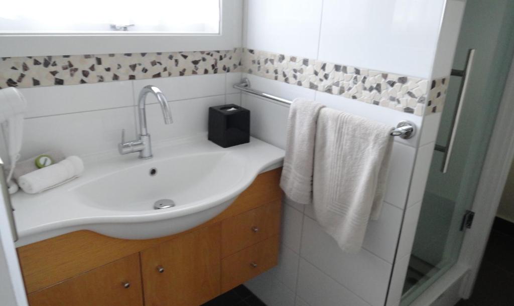 Aarburg Airport Motel photo