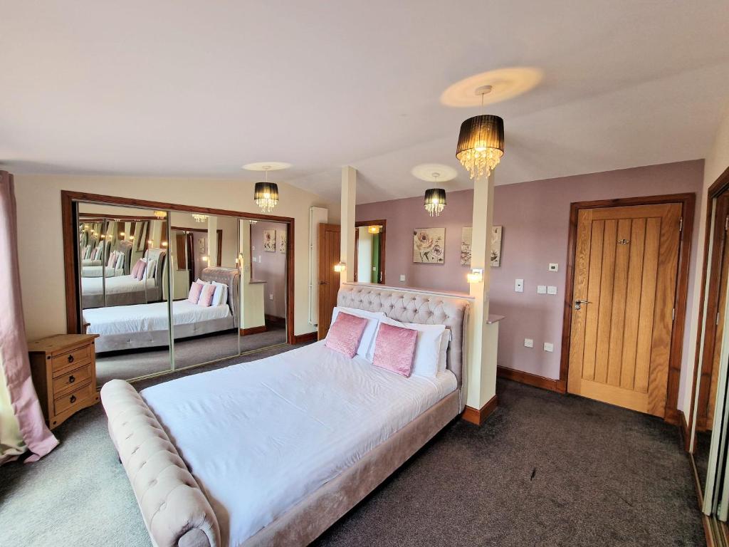 Torridon 1 Lodge, Bowershall photo 2