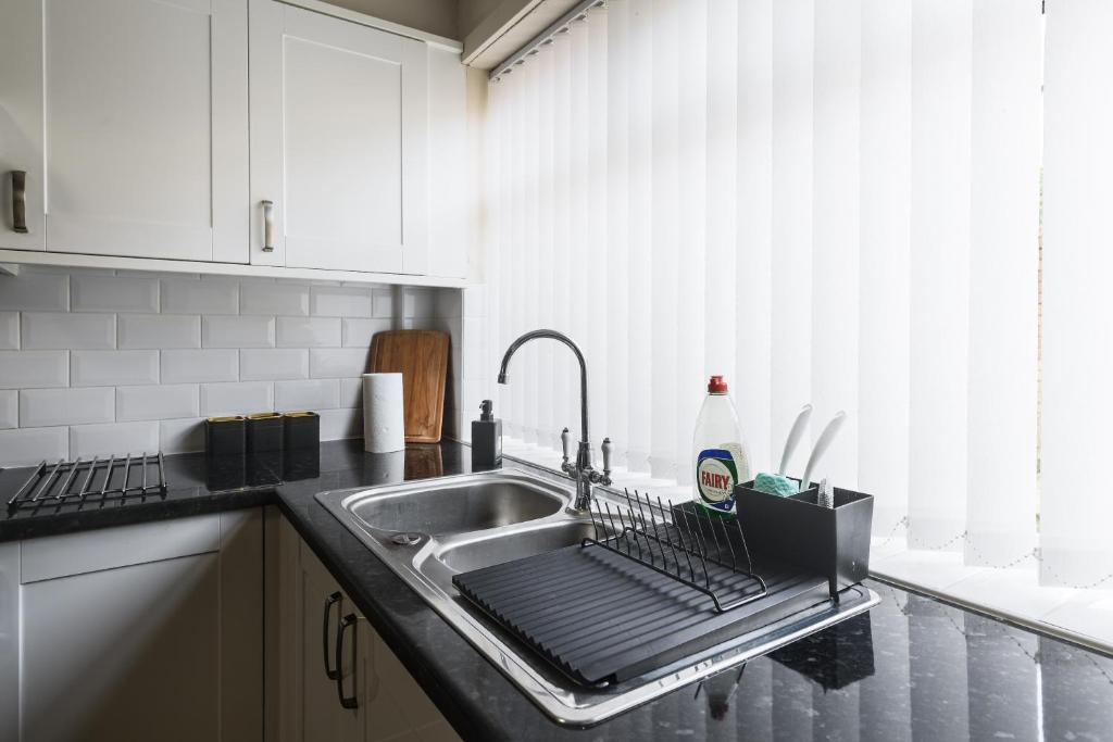 Poppy's Place, Liverpool photo 8