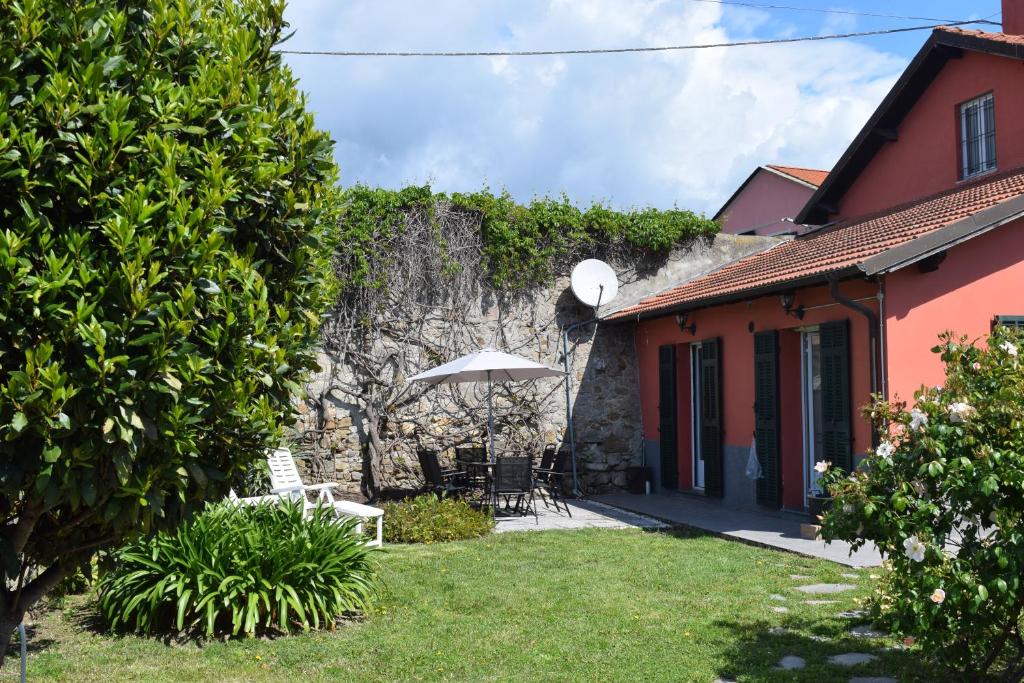 Casa a Diano con giardino - 2