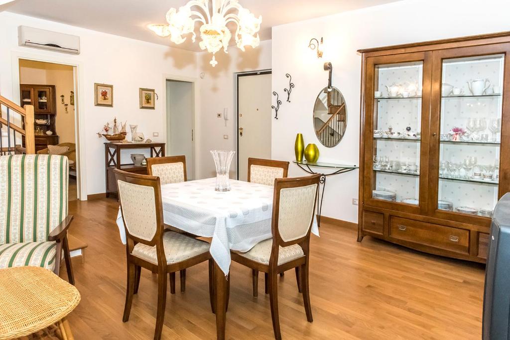 S287 - Sirolo, villetta con giardino vicino al centro - 3