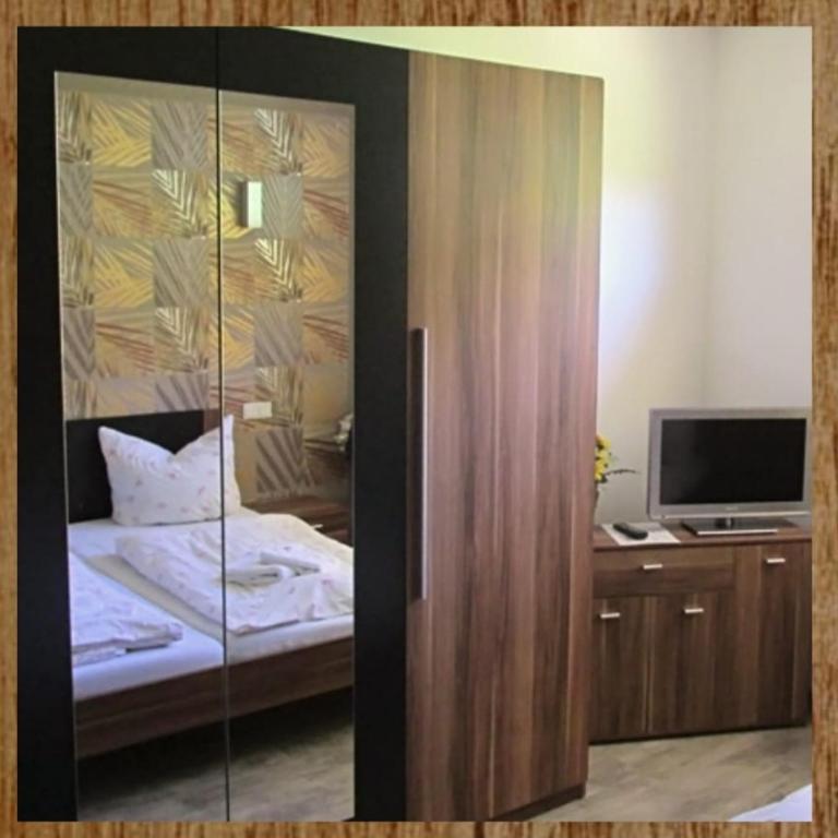 Hotel Zum Eichsfelder Fleischer 외관