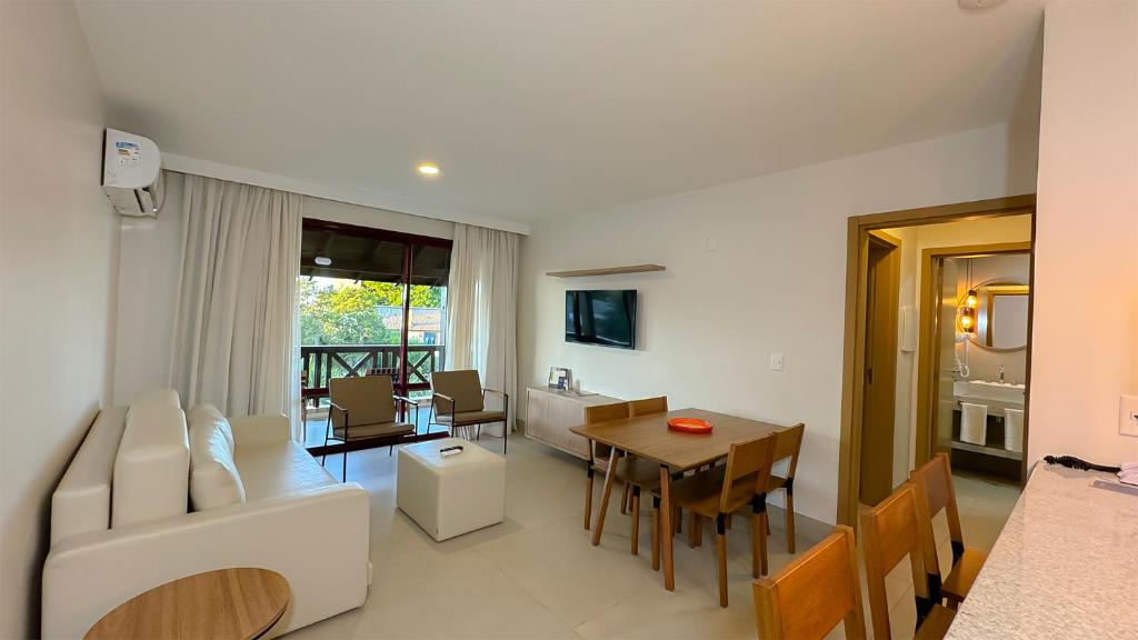 One- Luxe Bedroom Apartment