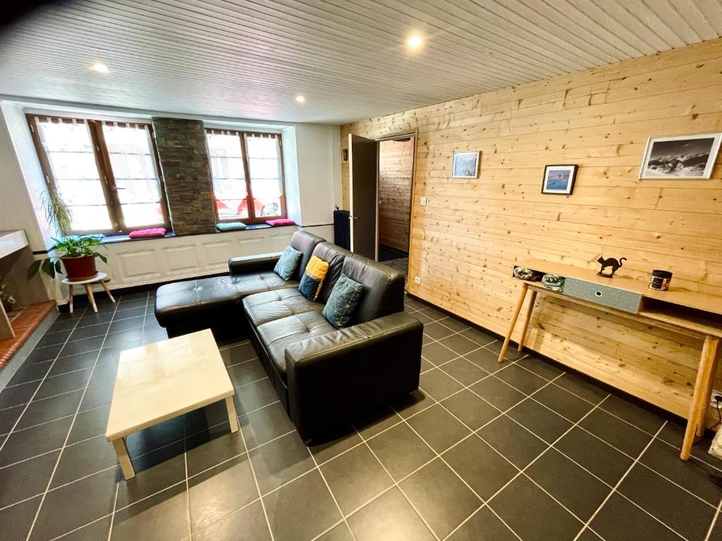 Centre de Luchon grand Appartement rénové - 1