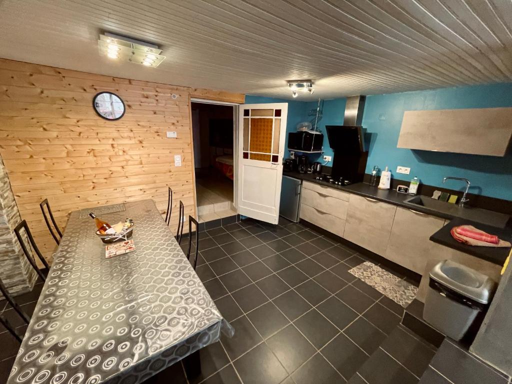 Centre de Luchon grand Appartement rénové - 5