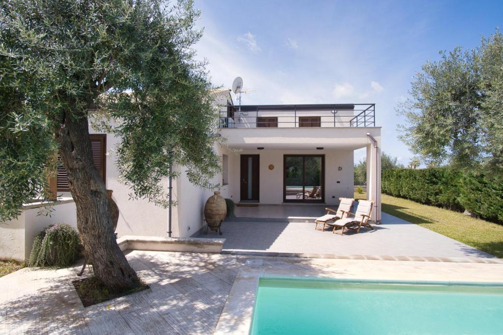 Villa of Wings (by Vacation Service) - 2