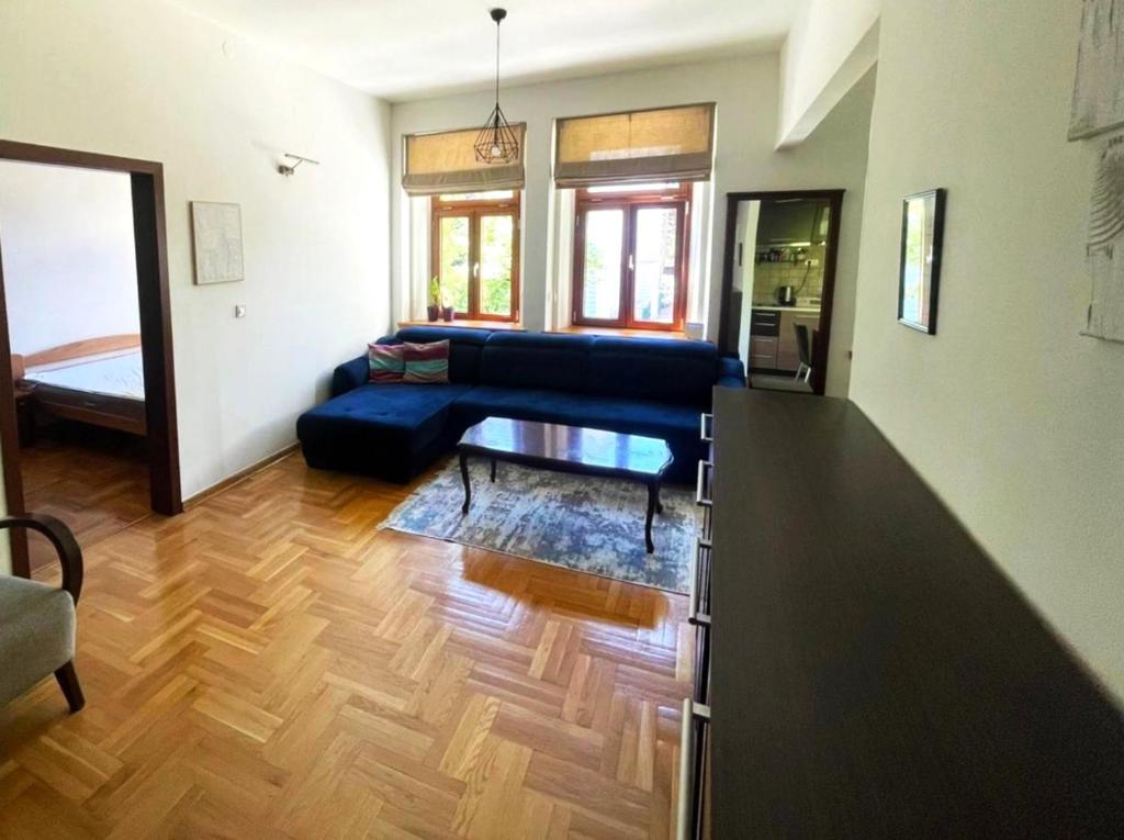 Art Theater apartment - 4