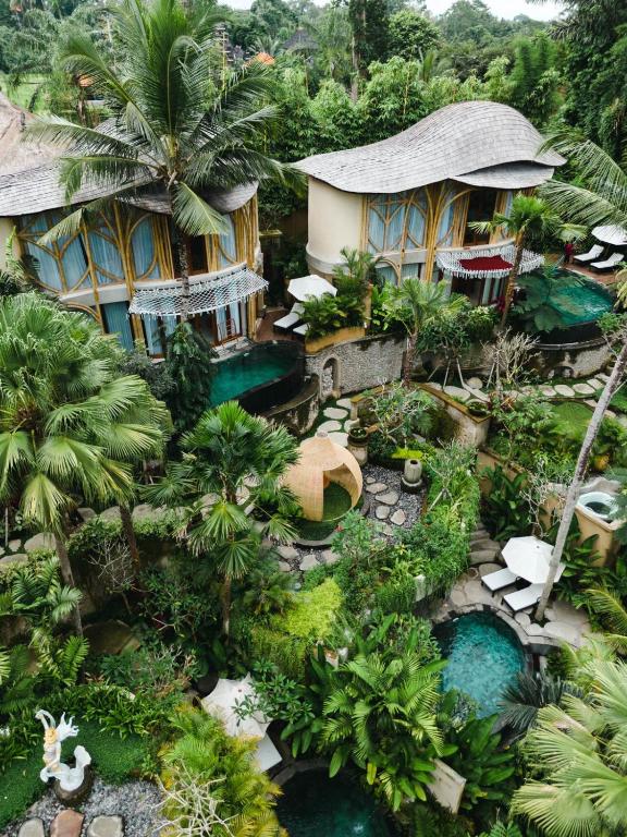 ザ ウダヤ リゾート アンド スパ (The Udaya Resorts and Spa) 外観