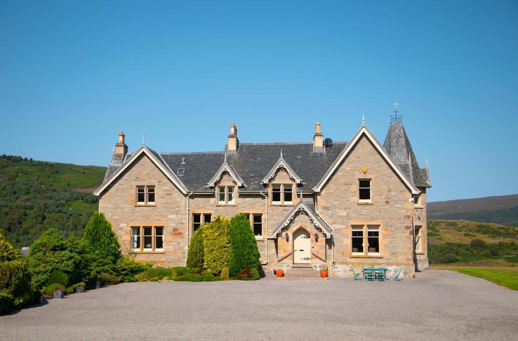 Inveroykel Lodge at Rosehall, Rosehall