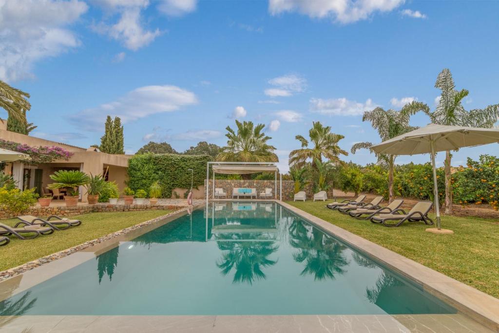 Buger - 3070-97 Mallorca, Búger