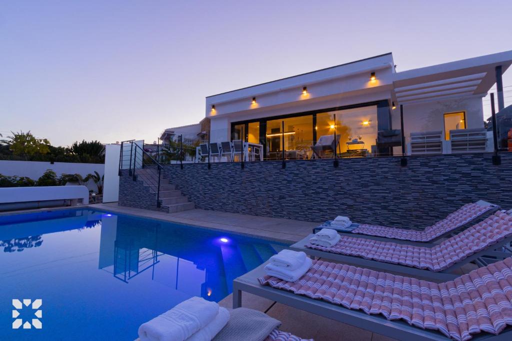 Villa Nautilus by Abahana Villas - 1