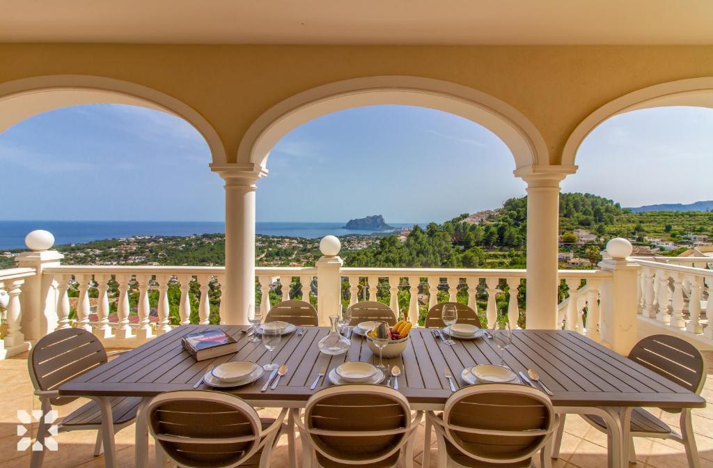 Villa Treveris by Abahana Villas - 4