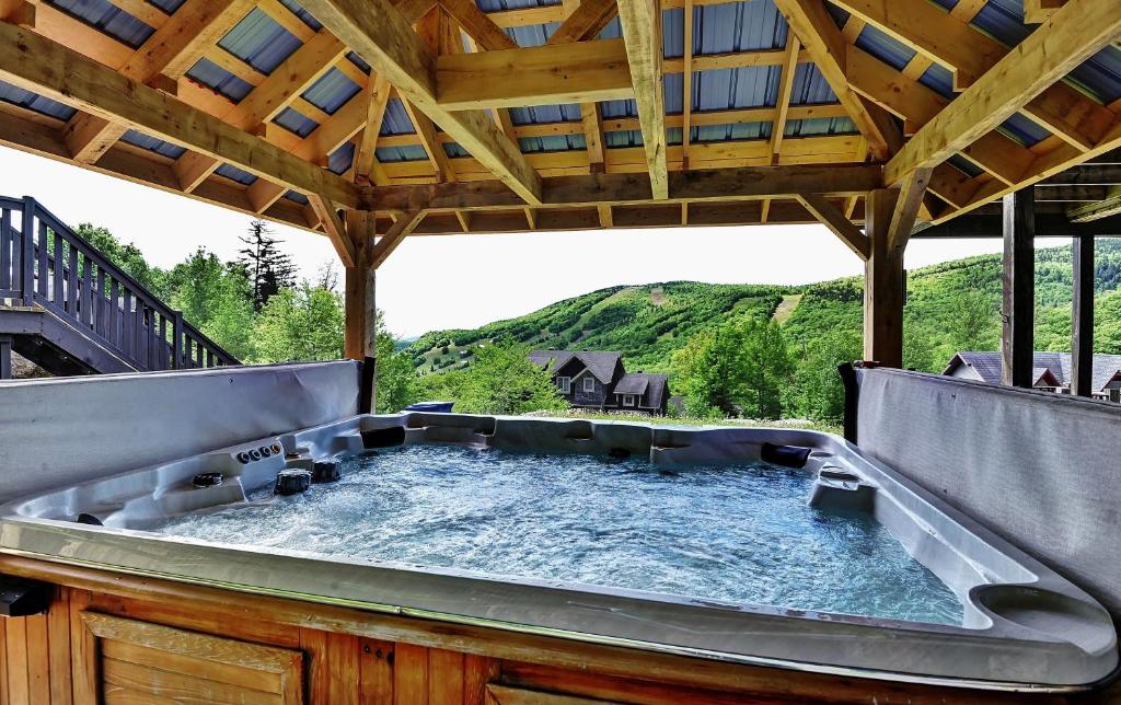 Chalet 19 Chemin Blanc by Les Chalets Alpins 전경