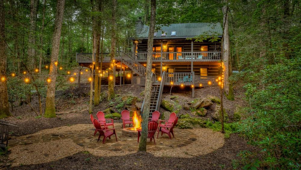 Serenity Lodge on the Creek, Blue Ridge
