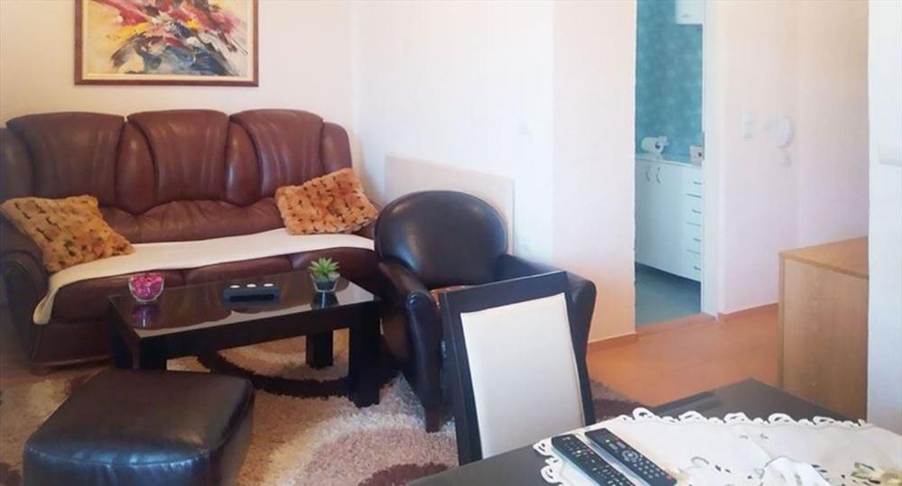 Apartman Pazova - 2