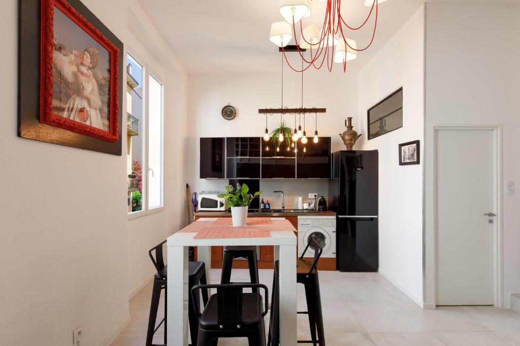 Incredible loft in Vieil Antibes with AC - 5