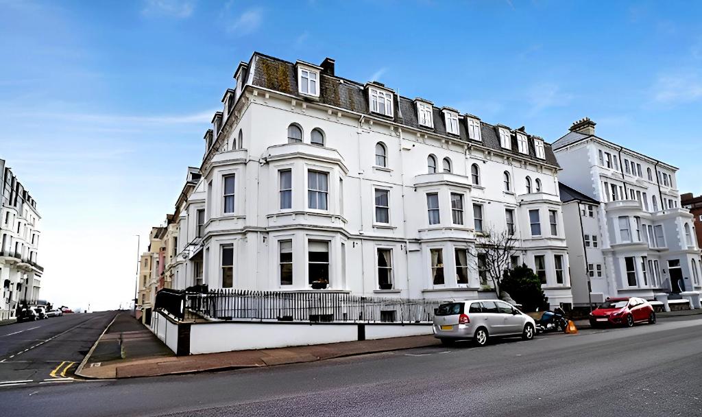 Sea Shell Hotel, Eastbourne