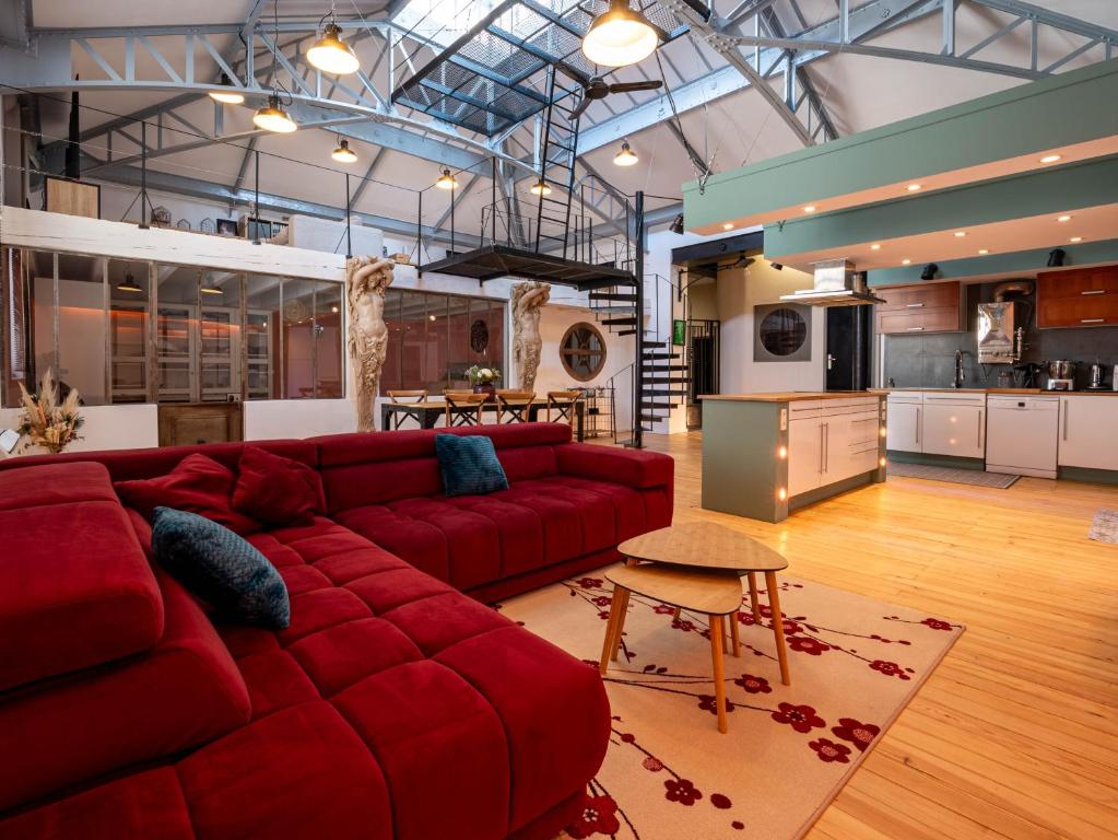 Loft Eiffel unique et atypique, au coeur de ville, Béziers