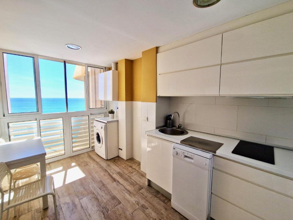SR Malagueta Beach Front Wonderful Sea View - 4