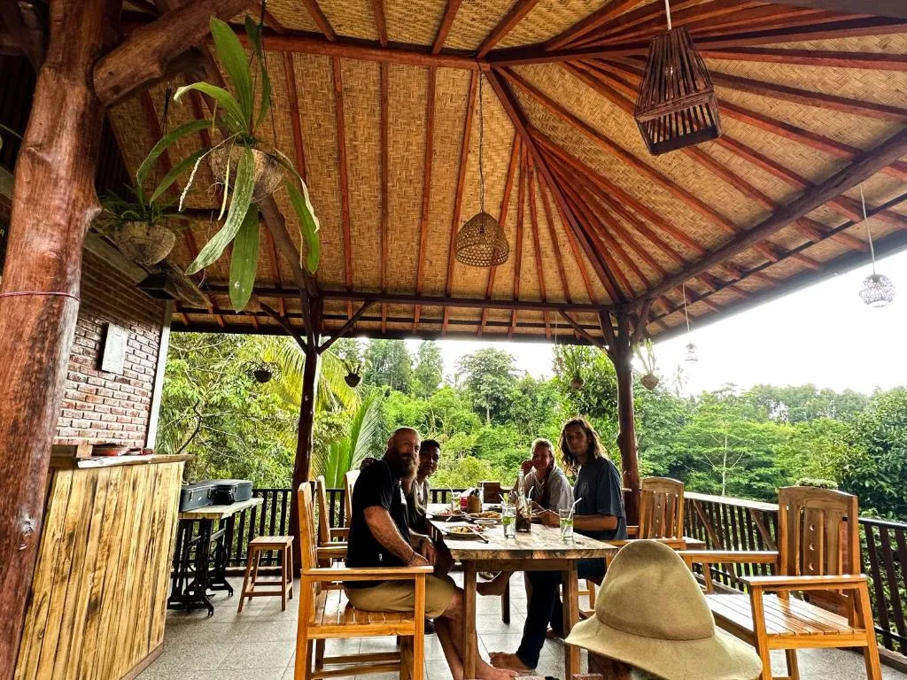 Artomoro Bali, hotel in Munduk