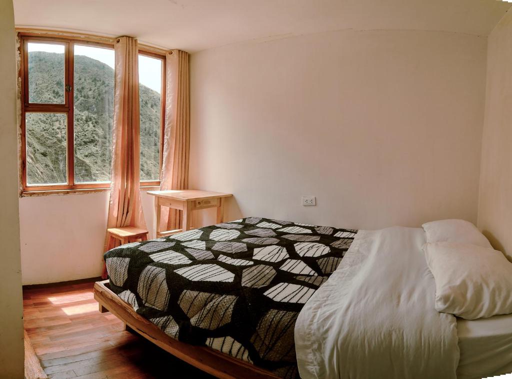 Backpackers-balcones-river-lodge - 2