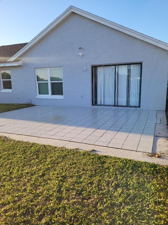 Nard Jolie Kay, Kissimmee