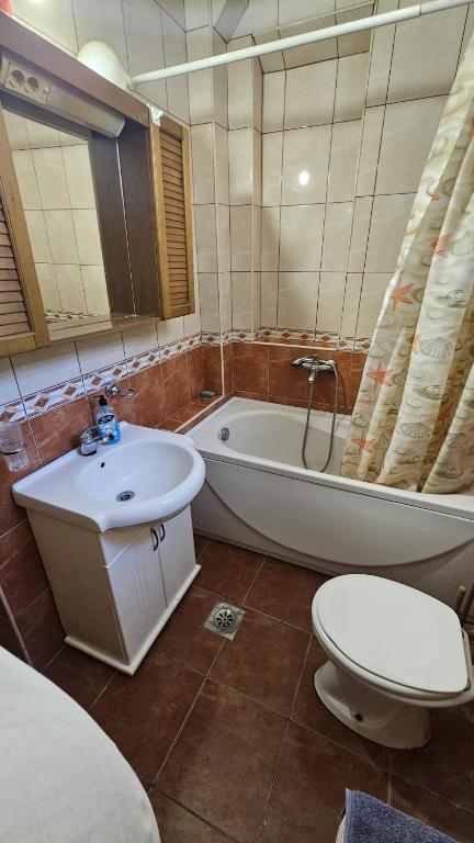 Radenović, soba - 5