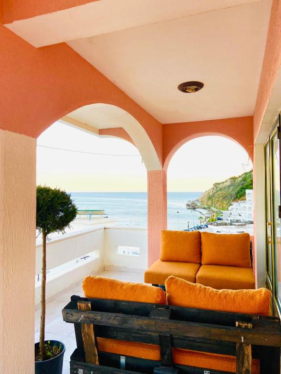 Waveside View, Ulcinj