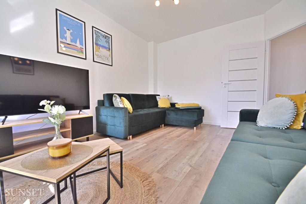 Sunset Apartments - Monte Cassino 6 - przestronny apartament przy deptaku, Svinoústí