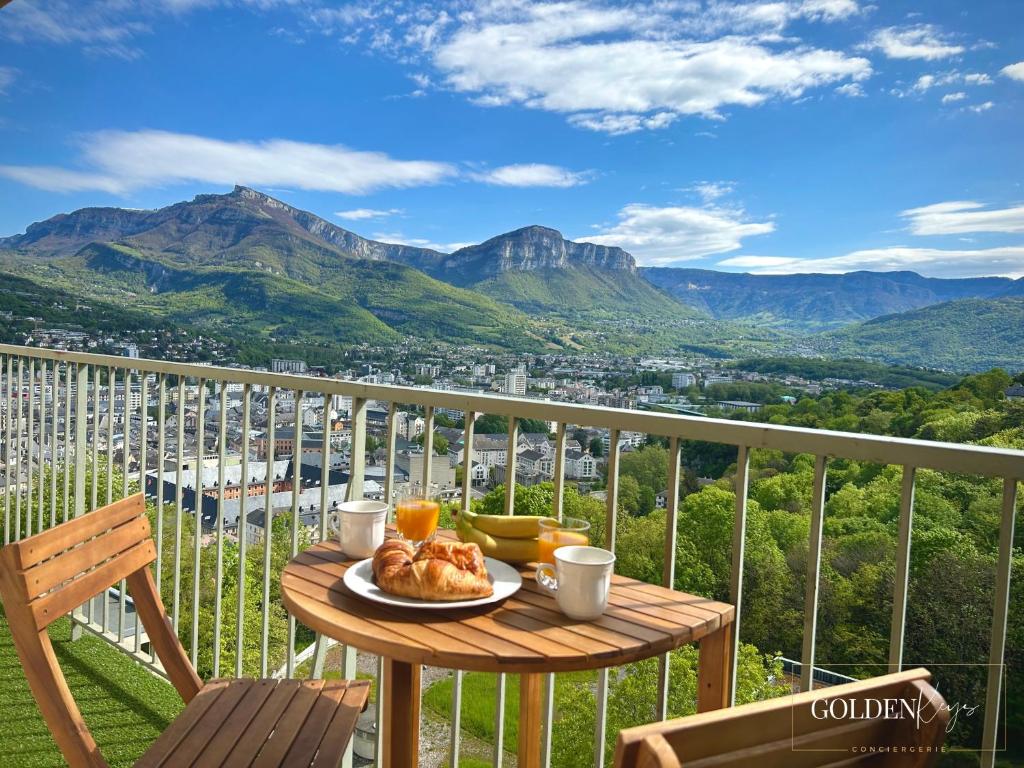 Le Golden View - Vue Imprenable & Parking Gratuit, Chambéry