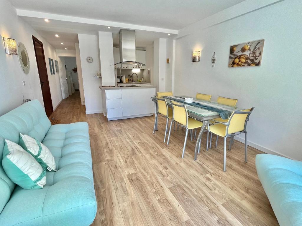 Mimosas by Welcome to Cannes - 2