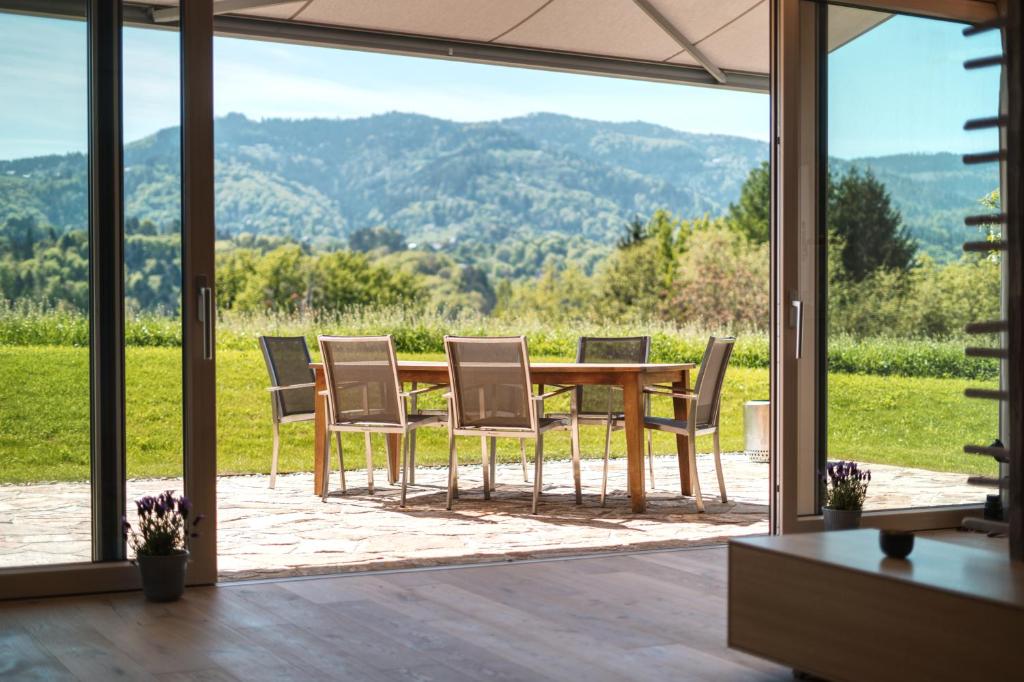 Stilvolles Ferienhaus Südsteiermark ruhige Lage top Aussicht & E-Ladestation - 2