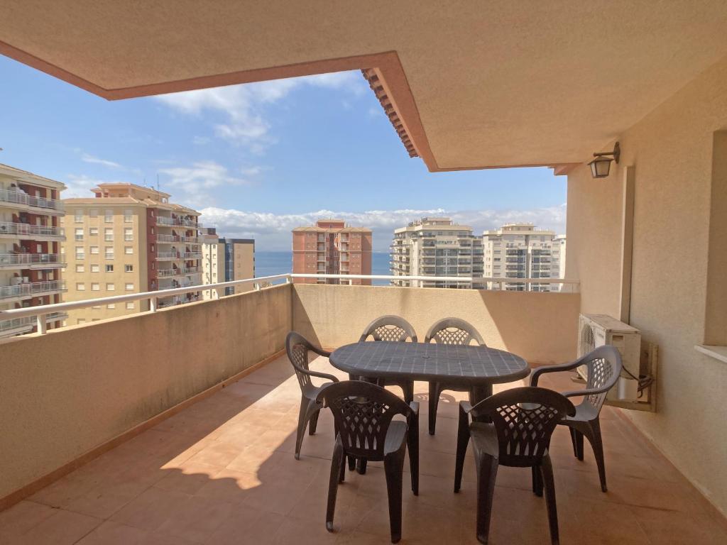 Spanish Connection - Canales de Veneciola, La Manga del Mar Menor