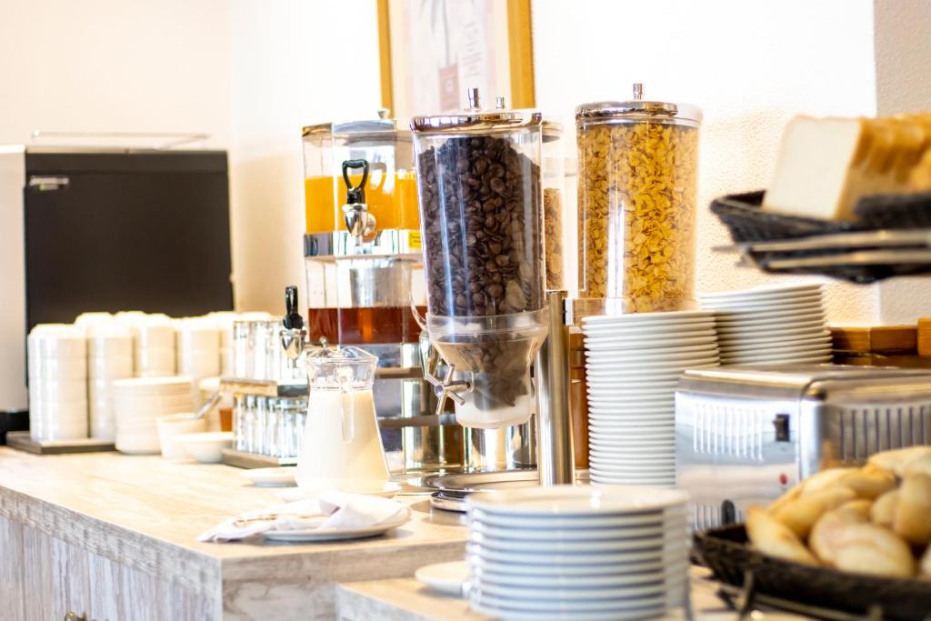 อาหารและเครื่องดื่ม